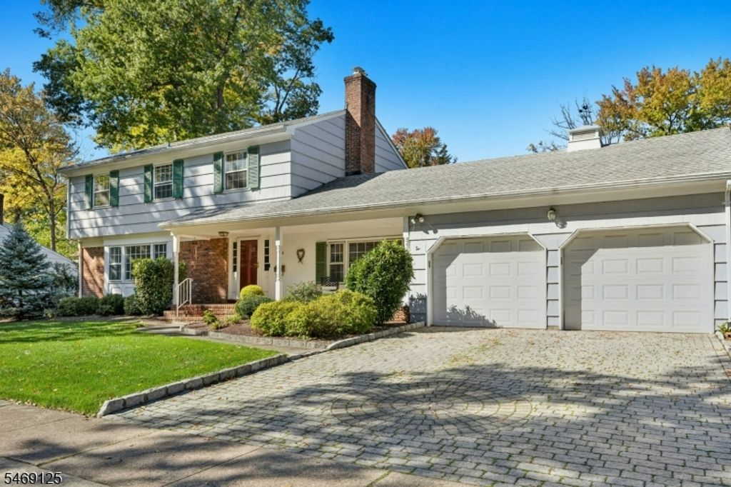 811 Cranford Ave, Westfield Town, NJ 07090 — photo 2