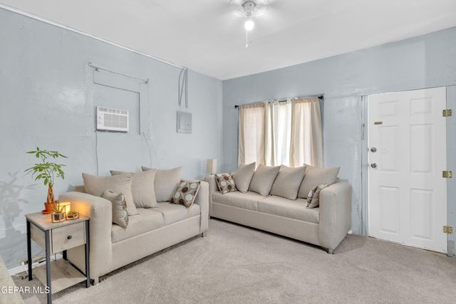 720 Johnson Street, Fabens, TX 79838