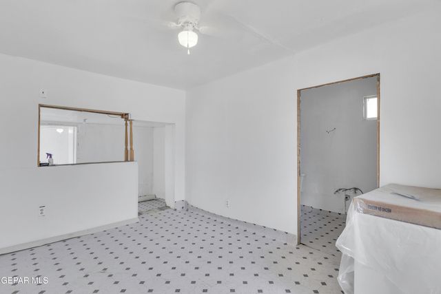 720 Johnson Street, Fabens, TX 79838