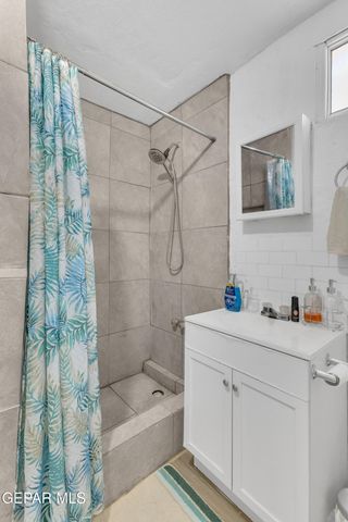 720 Johnson Street, Fabens, TX 79838