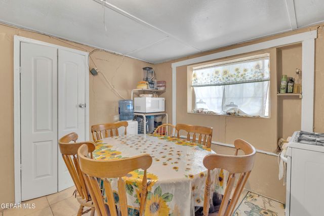 720 Johnson Street, Fabens, TX 79838