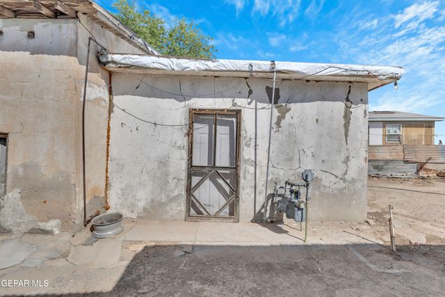 720 Johnson Street, Fabens, TX 79838