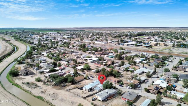 720 Johnson Street, Fabens, TX 79838