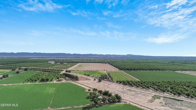 720 Johnson Street, Fabens, TX 79838