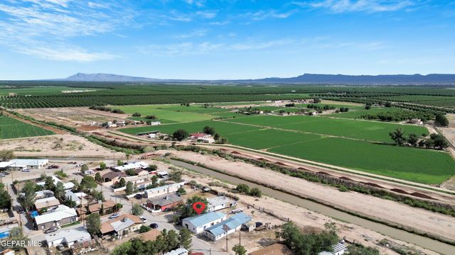 720 Johnson Street, Fabens, TX 79838