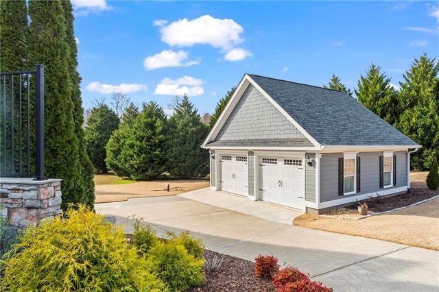 117 Sharp Mountain Crk, Ball Ground, GA 30107