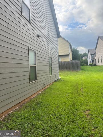 1565 Potomac Court, Atlanta, GA 30349