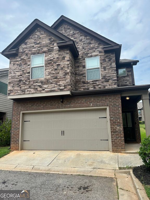 1565 Potomac Court, Atlanta, GA 30349