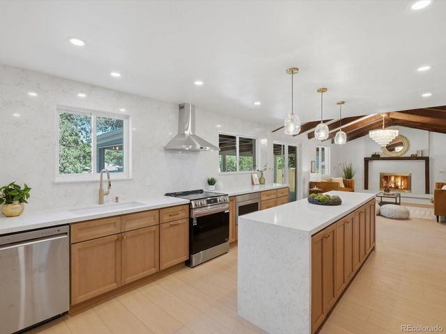 4000 S Spruce Street, Denver, CO 80237
