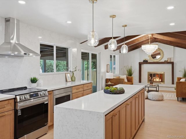 4000 S Spruce Street, Denver, CO 80237