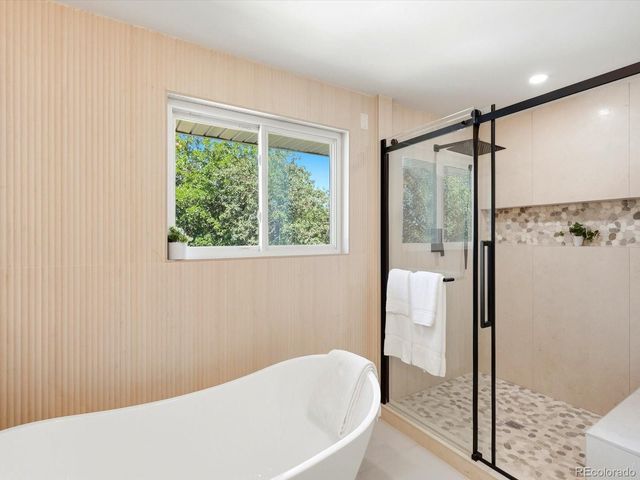 4000 S Spruce Street, Denver, CO 80237