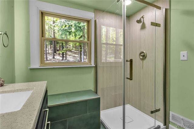 11382 Blanchard Road, Holland, NY 14080