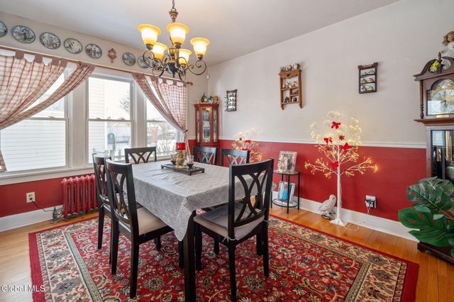 1149 Sumner Avenue, Schenectady, NY 12309