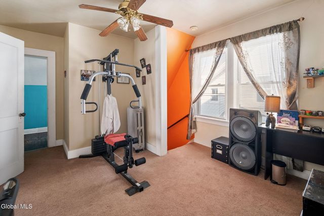 1149 Sumner Avenue, Schenectady, NY 12309