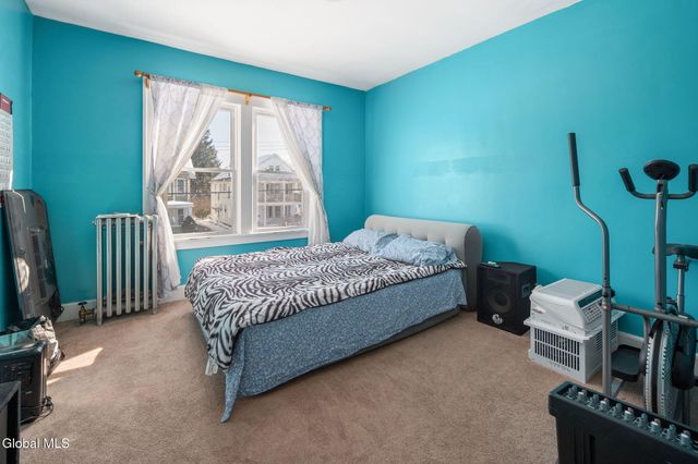 1149 Sumner Avenue, Schenectady, NY 12309