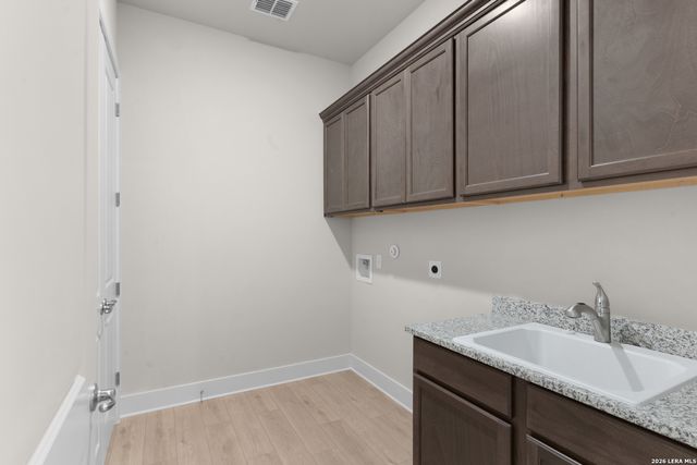 10149 N HEINICHEN, San Antonio, TX 78254