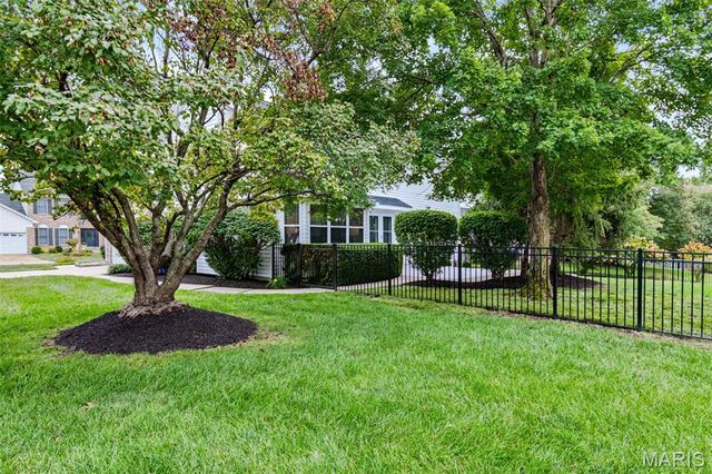 209 Harbour Pointe Drive, Grover, MO 63040
