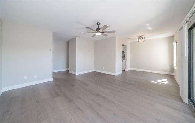 372 MOORINGS COVE DRIVE 372, Tarpon Springs, FL 34689