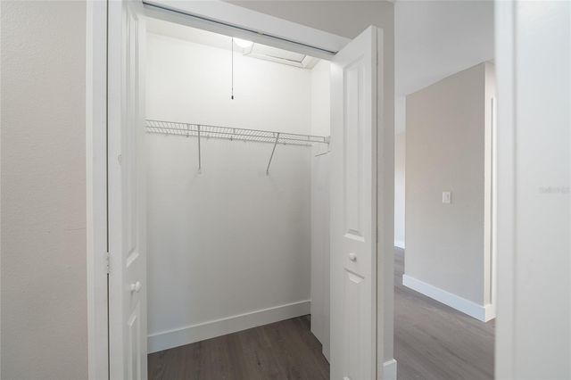 372 MOORINGS COVE DRIVE 372, Tarpon Springs, FL 34689