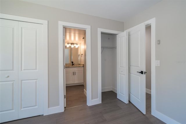 372 MOORINGS COVE DRIVE 372, Tarpon Springs, FL 34689