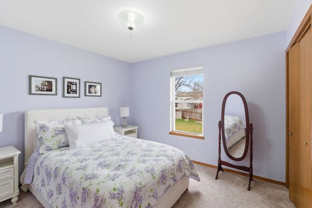 10026 W Haskell Ct, Wichita, KS 67209