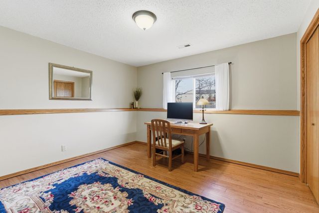 10026 W Haskell Ct, Wichita, KS 67209