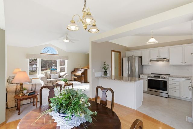 10026 W Haskell Ct, Wichita, KS 67209