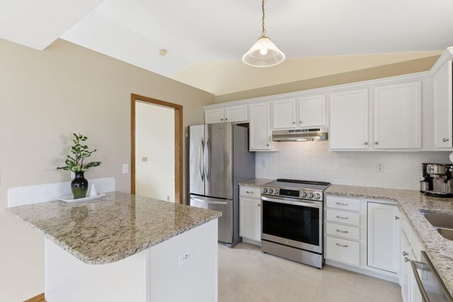 10026 W Haskell Ct, Wichita, KS 67209