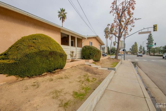 3800 Columbus Street, Bakersfield, CA 93306