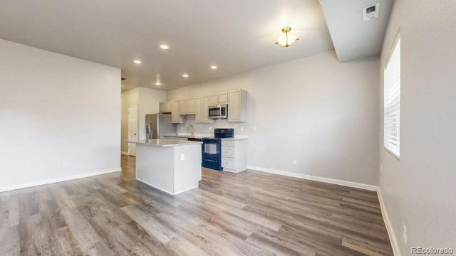 2671 Sable Boulevard, Aurora, CO 80011