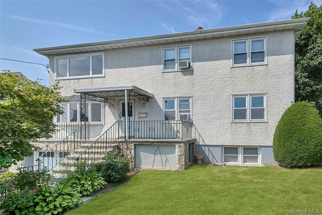 28 Beechwood Avenue, West Harrison, NY 10604