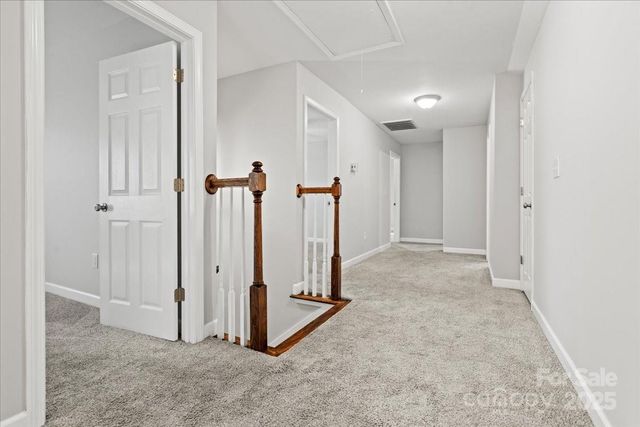 305 Virginia Avenue, Cheraw, SC 29520