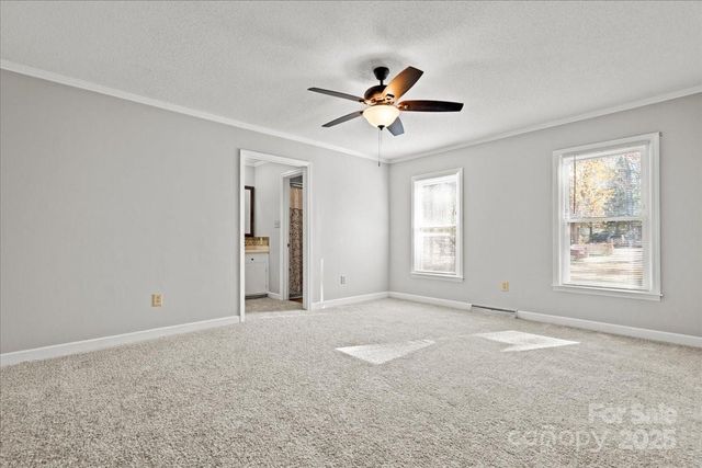 305 Virginia Avenue, Cheraw, SC 29520