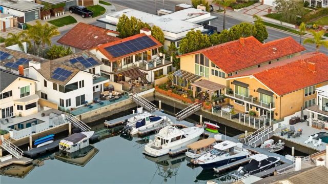 16455 Ladona Circle, Huntington Beach, CA 92649