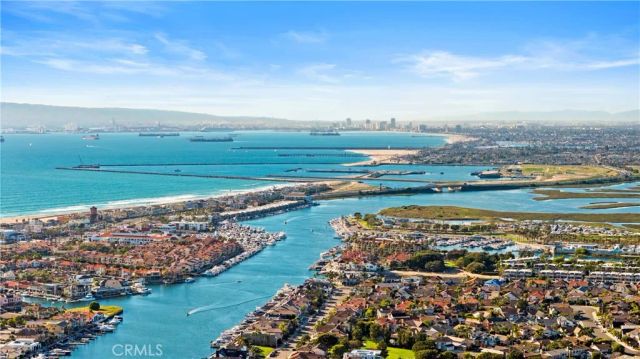 16455 Ladona Circle, Huntington Beach, CA 92649