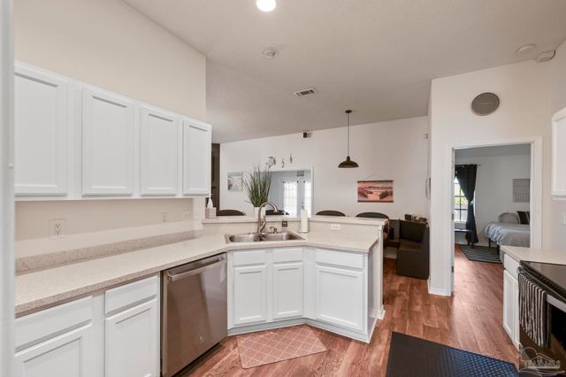10926 Trellis Ln, Pensacola, FL 32526