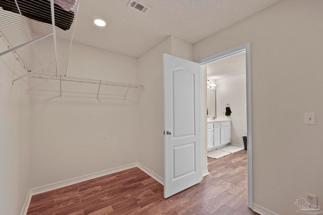10926 Trellis Ln, Pensacola, FL 32526