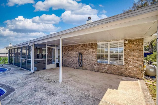 10926 Trellis Ln, Pensacola, FL 32526