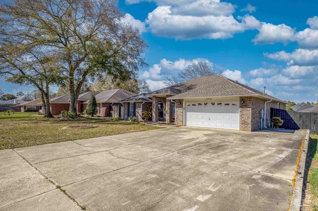 10926 Trellis Ln, Pensacola, FL 32526