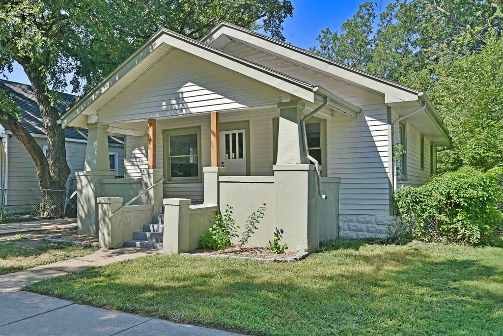 405 N Spruce, Wichita, KS 67214