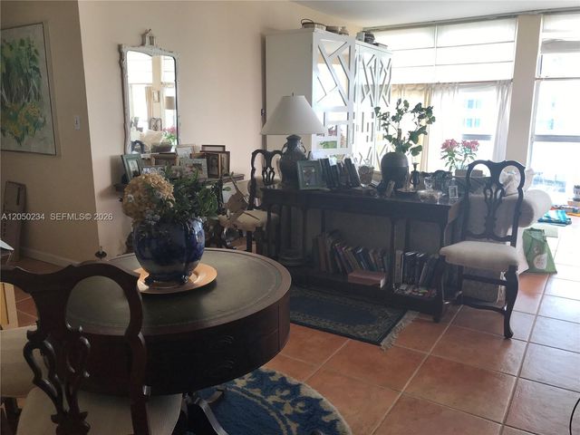 5055 Collins Avenue 4C, Miami Beach, FL 33140