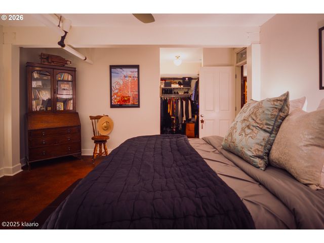 133 Nw 18th Ave 1, Portland, OR 97209