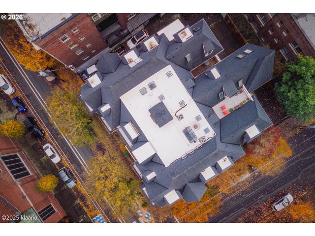 133 Nw 18th Ave 1, Portland, OR 97209