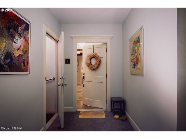 133 Nw 18th Ave 1, Portland, OR 97209