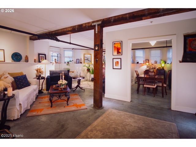 133 Nw 18th Ave 1, Portland, OR 97209