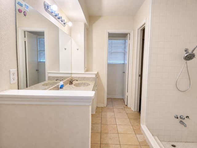 11927 Lakewood West Drive, Cypress, TX 77429