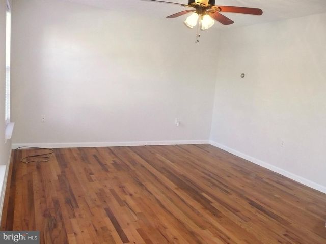 255 WATERFORD LN, Winchester, VA 22602