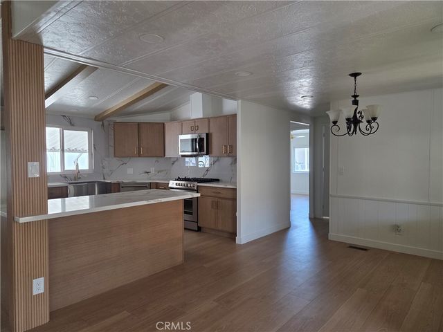 1456 E Philadelphia St Spc 424, Ontario, CA 91761