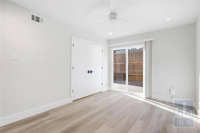 5304 Saint Georges GRN B, Austin, TX 78745