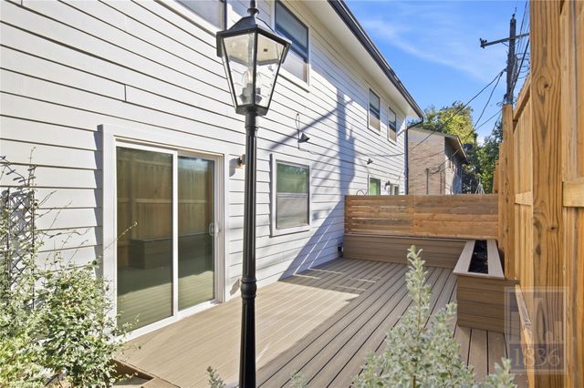 5304 Saint Georges GRN B, Austin, TX 78745